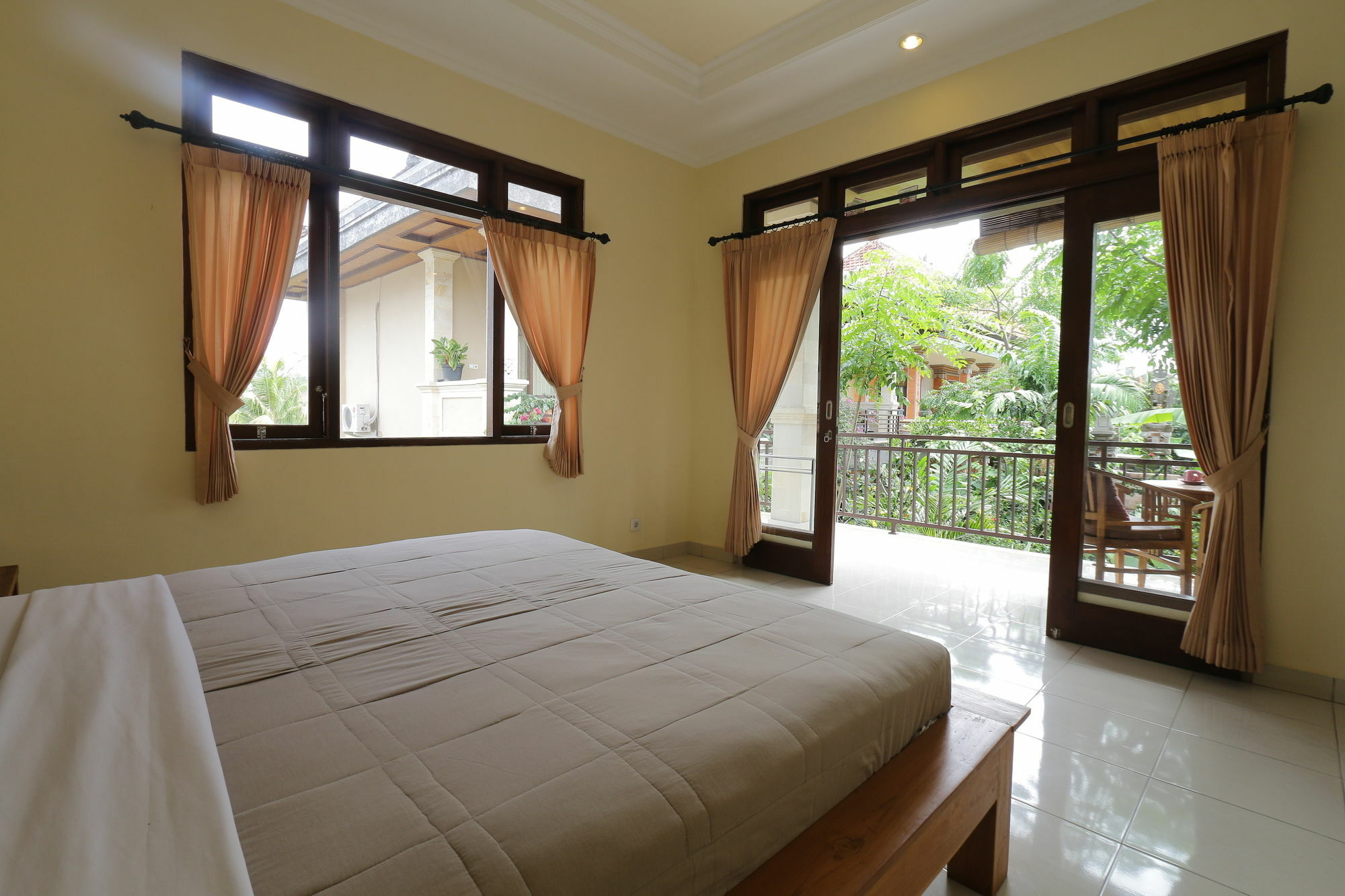 Frangipani Bungalow Ubud Exteriör bild